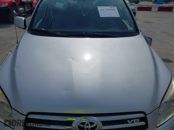 2008 Toyota RAV4 Limited with VIN JTMZK31V386015095, listed as a IAAI auction lot 42756962 with 79,547 mi miles and . Bid and sale history available at DreamBid. Image 6.