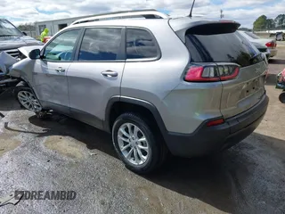 2021 Jeep Cherokee Latitude with VIN 1C4PJLCB7MD126946, listed as a IAAI auction lot 41730446 with 1 mi miles. Bid and sale history available at carsss.com. Image 3.