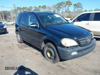 2004 Mercedes-Benz M 3.5L with VIN 4JGAB57E04A496720, listed as a IAAI auction lot 41280441 with 253,600 mi miles. Bid and sale history available at carsss.com. Image 1.