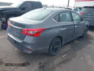 2019 Nissan Sentra S z VIN 3N1AB7AP4KY424604, wystawiony jako IAAI lot #41298124 z przebiegiem 73 000 mil mil oraz . Historia ofert i sprzedaży dostępna na DreamBid. Obrazek 4.