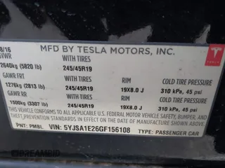 2016 Tesla Model S 90D z VIN 5YJSA1E26GF156108, wystawiony jako IAAI lot #41453148 z przebiegiem 74 717 mil mil oraz . Historia ofert i sprzedaży dostępna na DreamBid. Obrazek 9.