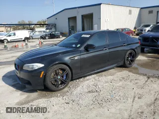 2013 BMW M5 with VIN WBSFV9C58DC772881, listed as a Copart auction lot 48230075 with 0 mi miles and Salvage Title. Bid and sale history available at carsss.com. Image 1.
