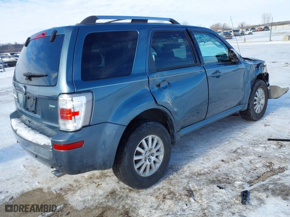 2010 Mercury Mariner Premier with VIN 4M2CN8HG7AKJ29786, listed as a IAAI auction lot 41323378 with 126,592 mi miles. Bid and sale history available at carsss.com. Image 4.