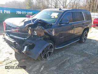 2017 GMC Yukon SLE with VIN 1GKS1AKC6HR343149, listed as a IAAI auction lot 41475728 with 102,508 mi miles. Bid and sale history available at carsss.com. Image 2.