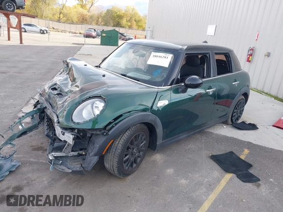 2016 MINI Cooper Hardtop 4 Door S with VIN WMWXU3C58G2D28227, listed as a IAAI auction lot 38046281 with 56,694 mi miles. Bid and sale history available at carsss.com. Image 18.