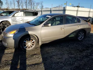 2008 Nissan Altima 2.5 S with VIN 1N4AL21E88C204353, listed as a Copart auction lot 46187445 with 200,824 mi miles and Salvage Title. Bid and sale history available at carsss.com. Image 1.
