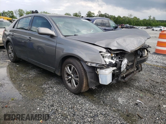 2006 Toyota Avalon XL z VIN 4T1BK36BX6U114484, wystawiony jako Copart lot #55206275 z przebiegiem 179 704 mil mil oraz Szkoda całkowita • Salvage title. Historia ofert i sprzedaży dostępna na DreamBid. Obrazek 4.