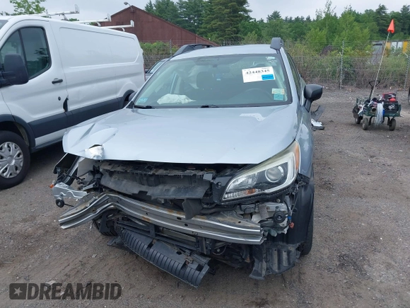 2015 Subaru Outback 2.5i with VIN 4S4BSAAC1F3217545, listed as a IAAI auction lot 42448345 with 124,617 mi miles and . Bid and sale history available at DreamBid. Image 12.