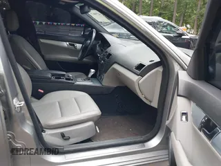 2008 Mercedes-Benz C 300 Sport with VIN WDDGF54X68R012183, listed as a IAAI auction lot 42750677 with 290,872 mi miles and . Bid and sale history available at DreamBid. Image 5.