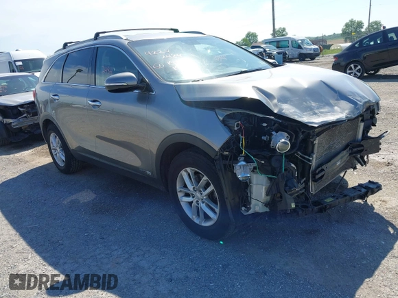 2016 Kia Sorento EX with VIN 5XYPHDA54GG087396, listed as a IAAI auction lot 42242484 with 110,980 mi miles and . Bid and sale history available at DreamBid. Image 1.