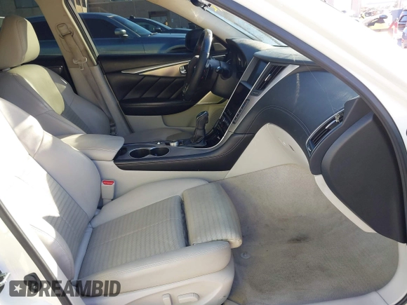 2020 Infiniti Q50 Edition 30 with VIN JN1EV7AP2LM200941, listed as a IAAI auction lot 41847776 with 70,349 mi miles and . Bid and sale history available at DreamBid. Image 5.