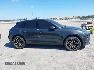 2019 Porsche Macan with VIN WP1AA2A58KLB08292, listed as a IAAI auction lot 42032061 with 35,903 mi miles and . Bid and sale history available at DreamBid. Image 13.