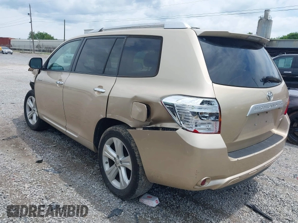 2010 Toyota Highlander Limited with VIN 5TDDK3EH7AS038559, listed as a IAAI auction lot 42296754 with 212,958 mi miles and . Bid and sale history available at DreamBid. Image 3.