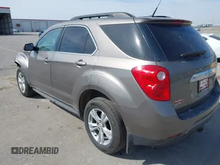 2012 Chevrolet Equinox 2LT z VIN 2GNALPEK2C6118858, wystawiony jako IAAI lot #42059569 z przebiegiem 257 975 mil mil oraz . Historia ofert i sprzedaży dostępna na DreamBid. Obrazek 3.