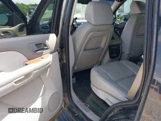 2007 Chevrolet Tahoe LS with VIN 1GNFC13067R419714, listed as a IAAI auction lot 42276294 with Not provided miles and . Bid and sale history available at DreamBid. Image 8.