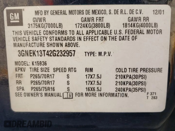 2002 Chevrolet Avalanche with VIN 3GNEK13T42G232957, listed as a Copart auction lot 60347864 with 217,437 mi miles and Salvage Title. Bid and sale history available at carsss.com. Image 13.