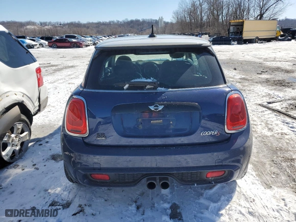 2015 MINI Cooper Hardtop S with VIN WMWXP7C58F2A42231, listed as a Copart auction lot 46255485 with 128,966 mi miles and Salvage Title. Bid and sale history available at carsss.com. Image 6.