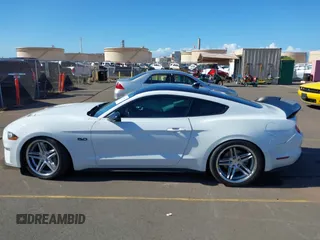 2021 Ford Mustang GT z VIN 1FA6P8CF5M5142279, wystawiony jako IAAI lot #42165065 z przebiegiem 30 109 mil mil oraz . Historia ofert i sprzedaży dostępna na DreamBid. Obrazek 15.