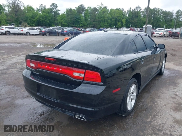 2013 Dodge Charger SE z VIN 2C3CDXBG4DH522639, wystawiony jako IAAI lot #42220383 z przebiegiem 164 319 mil mil oraz . Historia ofert i sprzedaży dostępna na DreamBid. Obrazek 4.