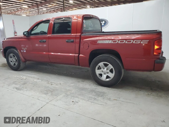 2010 Dodge Dakota Bighorn/Lonestar z VIN 1D7CE3GK4AS100976, wystawiony jako Copart lot #57589005 z przebiegiem 163 315 mil mil oraz Czysty tytuł • Clean title. Historia ofert i sprzedaży dostępna na DreamBid. Obrazek 2.