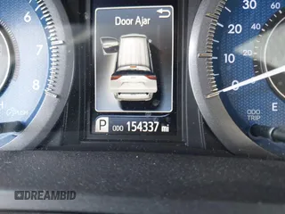2015 Toyota Sienna XLE with VIN 5TDYK3DC9FS566344, listed as a IAAI auction lot 42049288 with 154,337 mi miles. Bid and sale history available at carsss.com. Image 15.