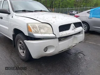 2007 Mitsubishi Raider LS with VIN 1Z7HC22K87S217299, listed as a IAAI auction lot 41983047 with 147,721 mi miles. Bid and sale history available at carsss.com. Image 17.