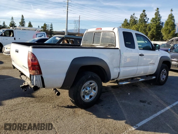 2013 Toyota Tacoma PreRunner with VIN 5TFTU4GN3DX038376, listed as a Copart auction lot 85600734 with 153,384 mi miles and Salvage Title. Bid and sale history available at carsss.com. Image 3.