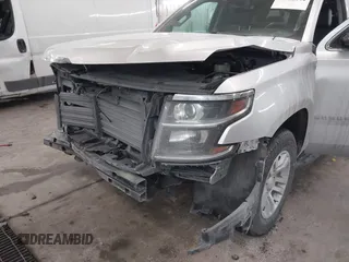 2018 Chevrolet Suburban LT z VIN 1GNSKHKC2JR201282, wystawiony jako IAAI lot #41312994 z przebiegiem 99 783 mil mil oraz . Historia ofert i sprzedaży dostępna na DreamBid. Obrazek 6.