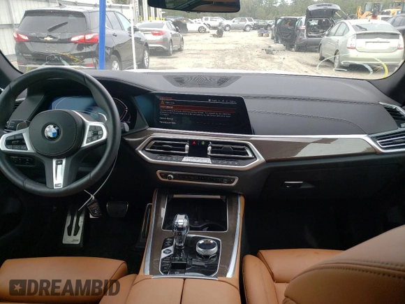 2022 BMW X5 xDrive40i with VIN 5UXCR6C01N9M04752, listed as a Copart auction lot 67649712 with 8,831 mi miles. Bid and sale history available at carsss.com. Image 8.