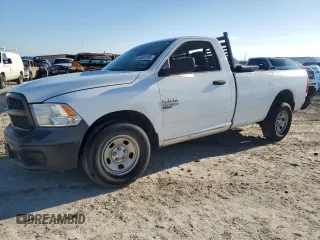 2019 Ram 1500 Classic Tradesman with VIN 3C6JR6DGXKG500886, listed as a Copart auction lot 44543185 with 139,838 mi miles and Salvage Title. Bid and sale history available at carsss.com. Image 1.