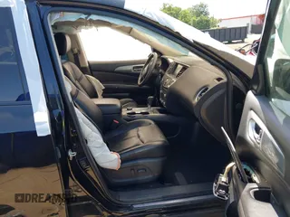 2017 Nissan Pathfinder Platinum with VIN 5N1DR2MM9HC904807, listed as a IAAI auction lot 42521958 with 116,024 mi miles and . Bid and sale history available at DreamBid. Image 5.