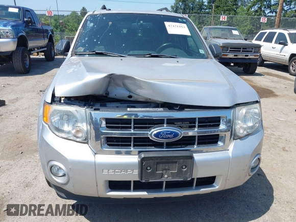 2011 Ford Escape XLT с VIN 1FMCU9D75BKB26421, выставлен на аукционе IAAI как лот 42421183 с пробегом 151 693 миль миль и . История ставок и продаж доступна на DreamBid. Изображение 15.