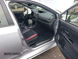 2019 Subaru WRX STI Limited с VIN JF1VA2V63K9807256, выставлен на аукционе IAAI как лот 42390008 с пробегом 74 821 миль миль и . История ставок и продаж доступна на DreamBid. Изображение 5.