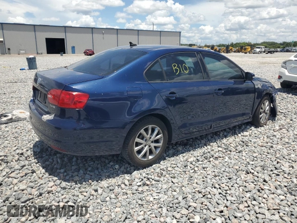2011 Volkswagen Jetta SE z VIN 3VWDX7AJ2BM334248, wystawiony jako Copart lot #64985545 z przebiegiem Nie podano mil oraz Szkoda całkowita • Salvage title. Historia ofert i sprzedaży dostępna na DreamBid. Obrazek 3.