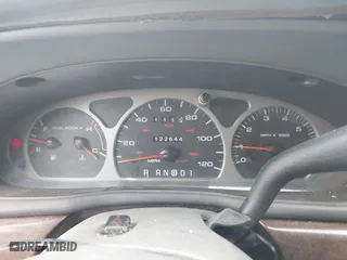1999 Mercury Sable GS with VIN 1MEFM50UXXA649466, listed as a IAAI auction lot 42094811 with 122,644 mi miles. Bid and sale history available at carsss.com. Image 7.