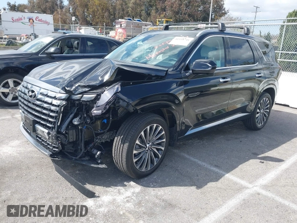 2024 Hyundai Palisade Calligraphy z VIN KM8R74GEXRU678526, wystawiony jako IAAI lot #41958741 z przebiegiem 2 666 mil mil oraz . Historia ofert i sprzedaży dostępna na DreamBid. Obrazek 17.