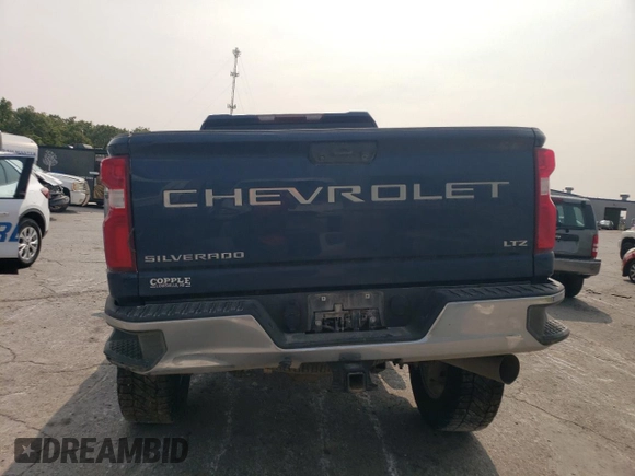 2022 Chevrolet Silverado 3500HD LTZ with VIN 2GC4YUEY0N1204440, listed as a Copart auction lot 79174864 with 27,414 mi miles and Salvage Title. Bid and sale history available at DreamBid. Image 6.