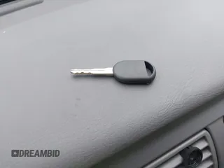 2007 Ford Taurus SE z VIN 1FAFP53U37A199251, wystawiony jako IAAI lot #42534106 z przebiegiem Nie podano mil oraz . Historia ofert i sprzedaży dostępna na DreamBid. Obrazek 11.