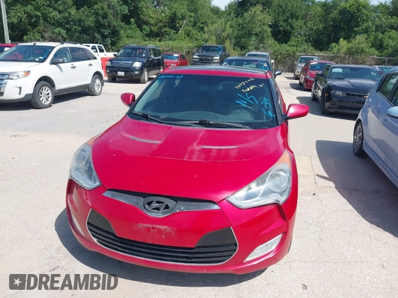 2013 Hyundai Veloster w/Black Int with VIN KMHTC6AD9DU135318, listed as a IAAI auction lot 42632212 with 97,485 mi miles and . Bid and sale history available at DreamBid. Image 6.