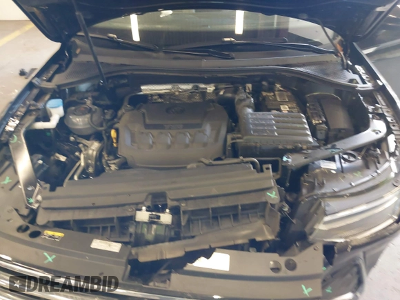 2023 Volkswagen Tiguan S z VIN 3VVRB7AX6PM069001, wystawiony jako IAAI lot #41193316 z przebiegiem 21 586 mil mil oraz . Historia ofert i sprzedaży dostępna na DreamBid. Obrazek 10.