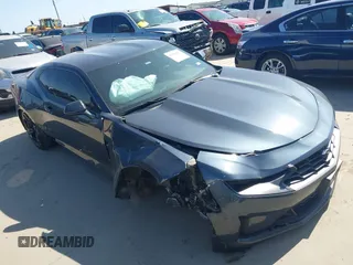2023 Chevrolet Camaro 1LT z VIN 1G1FB1RX2P0135655, wystawiony jako IAAI lot #41986219 z przebiegiem 35 776 mil mil oraz . Historia ofert i sprzedaży dostępna na DreamBid. Obrazek 1.