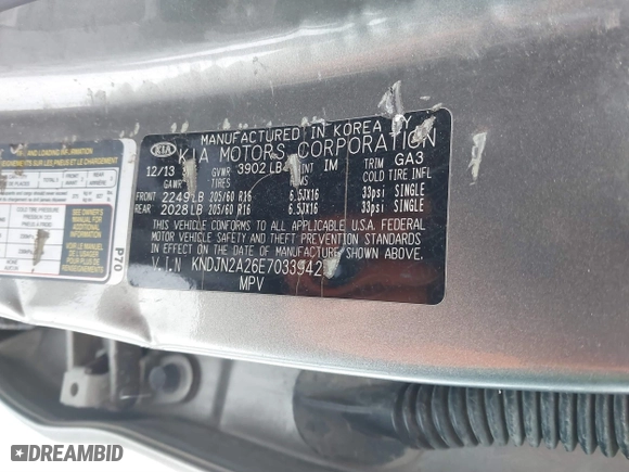 2014 Kia Soul with VIN KNDJN2A26E7033942, listed as a IAAI auction lot 41271872 with 90,901 mi miles. Bid and sale history available at carsss.com. Image 9.