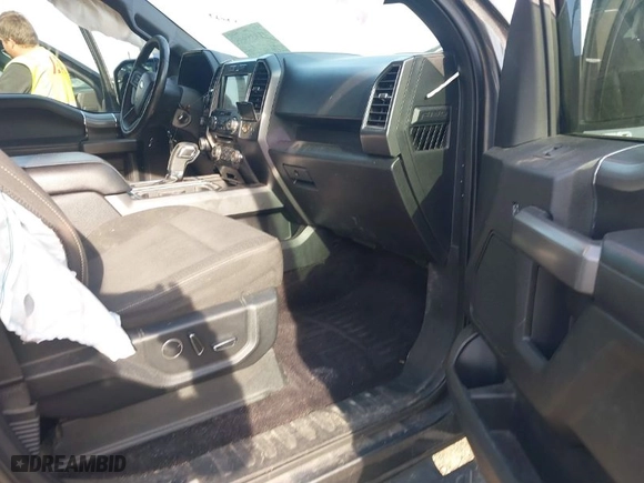 2017 Ford F-150 XL with VIN 1FTEW1EG8HFC16851, listed as a IAAI auction lot 41838958 with 186,709 mi miles. Bid and sale history available at carsss.com. Image 5.