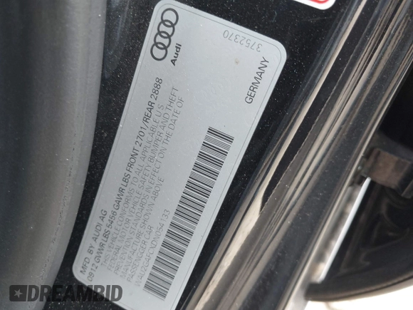 2013 Audi A7 Prestige with VIN WAU2GAFCXDN054133, listed as a IAAI auction lot 41924265 with 170,498 mi miles and . Bid and sale history available at DreamBid. Image 9.