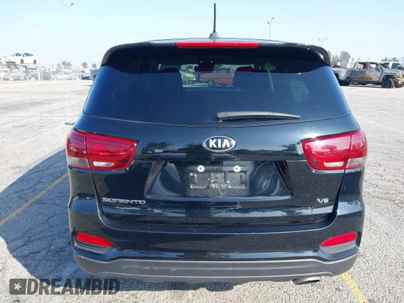 2019 Kia Sorento S V6 with VIN 5XYPG4A51KG567018, listed as a IAAI auction lot 41501450 with 78,964 mi miles. Bid and sale history available at carsss.com. Image 16.