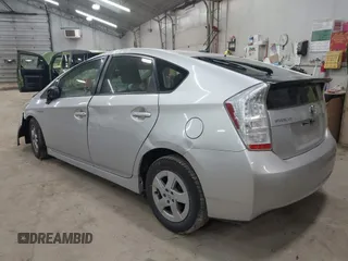 2011 Toyota Prius I with VIN JTDKN3DUXB5339914, listed as a IAAI auction lot 42060694 with 207,481 mi miles. Bid and sale history available at carsss.com. Image 3.