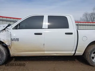 2016 Ram 1500 Tradesman z VIN 1C6RR6KG5GS404699, wystawiony jako IAAI lot #41367027 z przebiegiem 56 757 mil mil oraz . Historia ofert i sprzedaży dostępna na DreamBid. Obrazek 14.