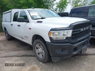 2019 Ram 2500 Tradesman with VIN 3C6UR4HJ9KG600789, listed as a IAAI auction lot 42057857 with 177,514 mi miles. Bid and sale history available at carsss.com. Image 1.