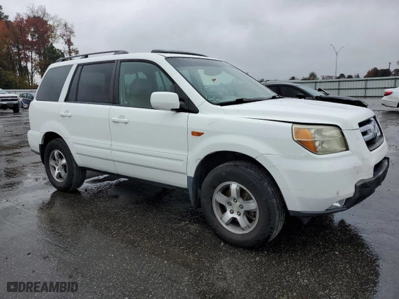 2007 Honda Pilot EX-L with VIN 5FNYF28777B002466, listed as a Copart auction lot 82527874 with 140,176 mi miles and Salvage Title. Bid and sale history available at carsss.com. Image 4.