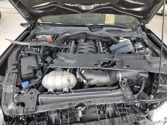 2022 Ford Mustang GT with VIN 1FA6P8CF9N5133831, listed as a Copart auction lot 61574865 with 18,621 mi miles and Salvage title. Bid and sale history available at DreamBid. Image 11.